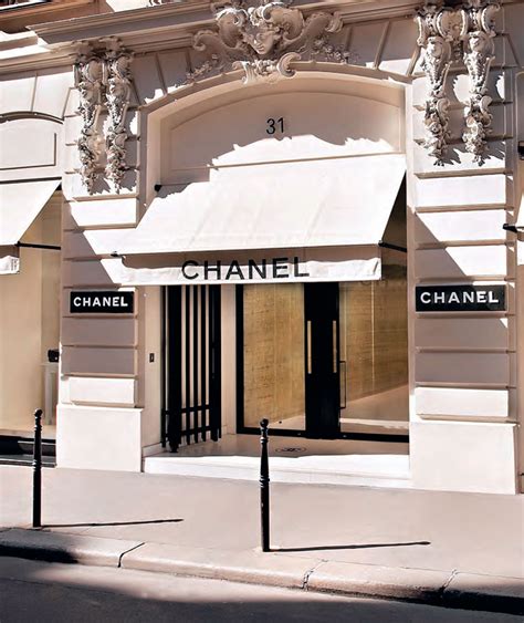 salaires chanel parfums beaute|chanel careers.